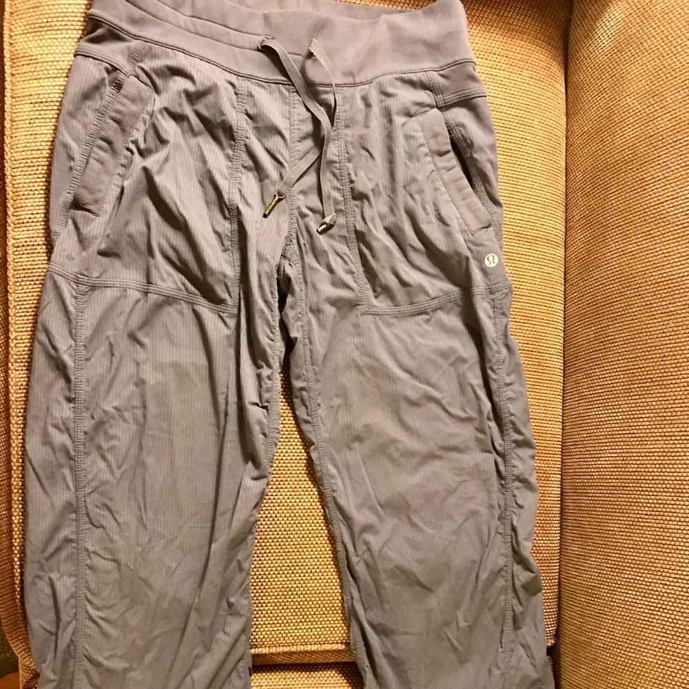 Lululemon 🍋 Dance studio crop pants 👖